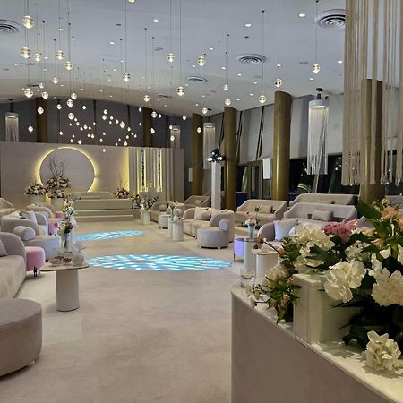 Radisson Blu Hotel, Kuwait Кувейт Экстерьер фото