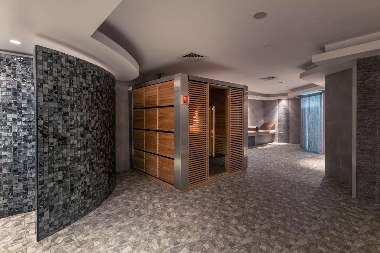 Radisson Blu Hotel, Kuwait Кувейт Экстерьер фото The spa at the InterContinental London The O2